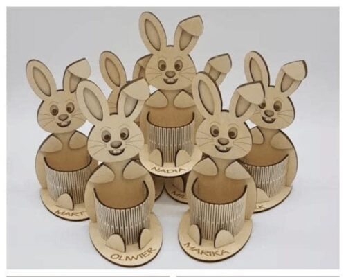 Conejito con Canasta: Decoración Primaveral y Manualidades