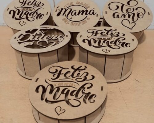 Caja redonda para mamá: regalo especial y único