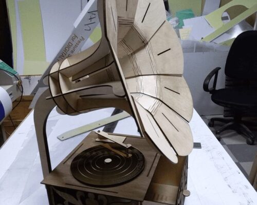 Historia y Funcionamiento del Fonógrafo