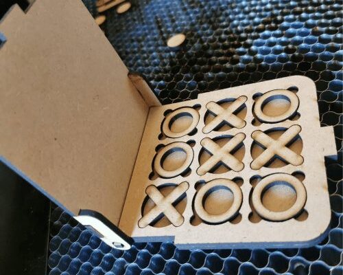 Juego de Gato en Caja 2: Diversión Asegurada